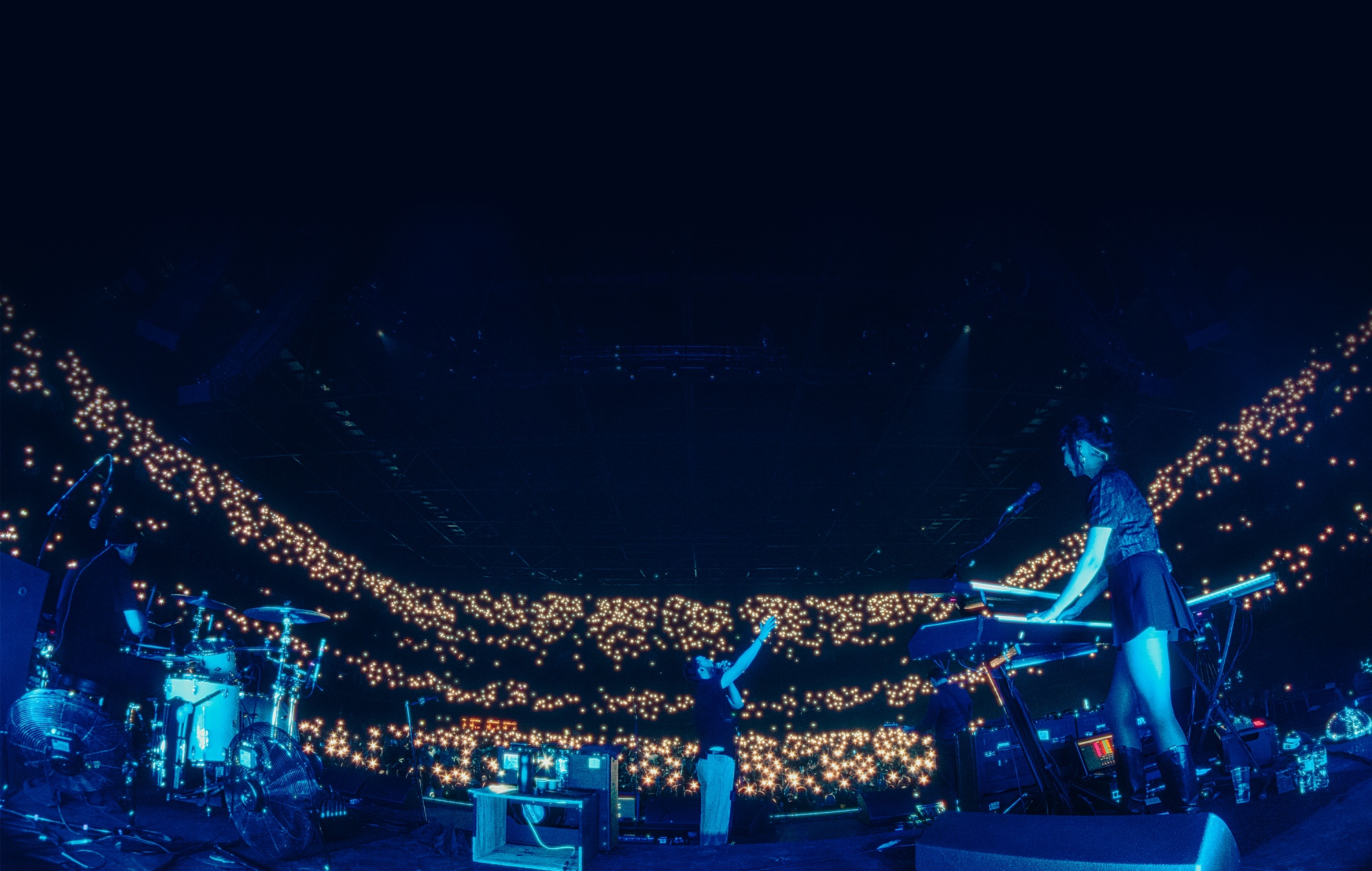 Courteeners release ‘Sweet Surrender’ live from Manchester ahead of huge 2026 show