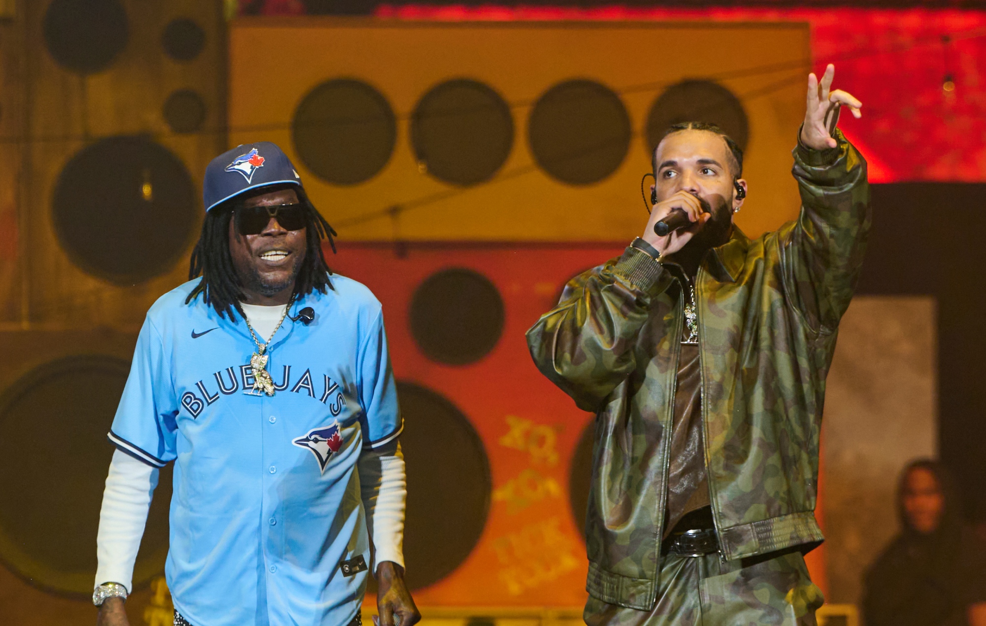 Watch Drake play a surprise mini-concert during Vybz Kartel show