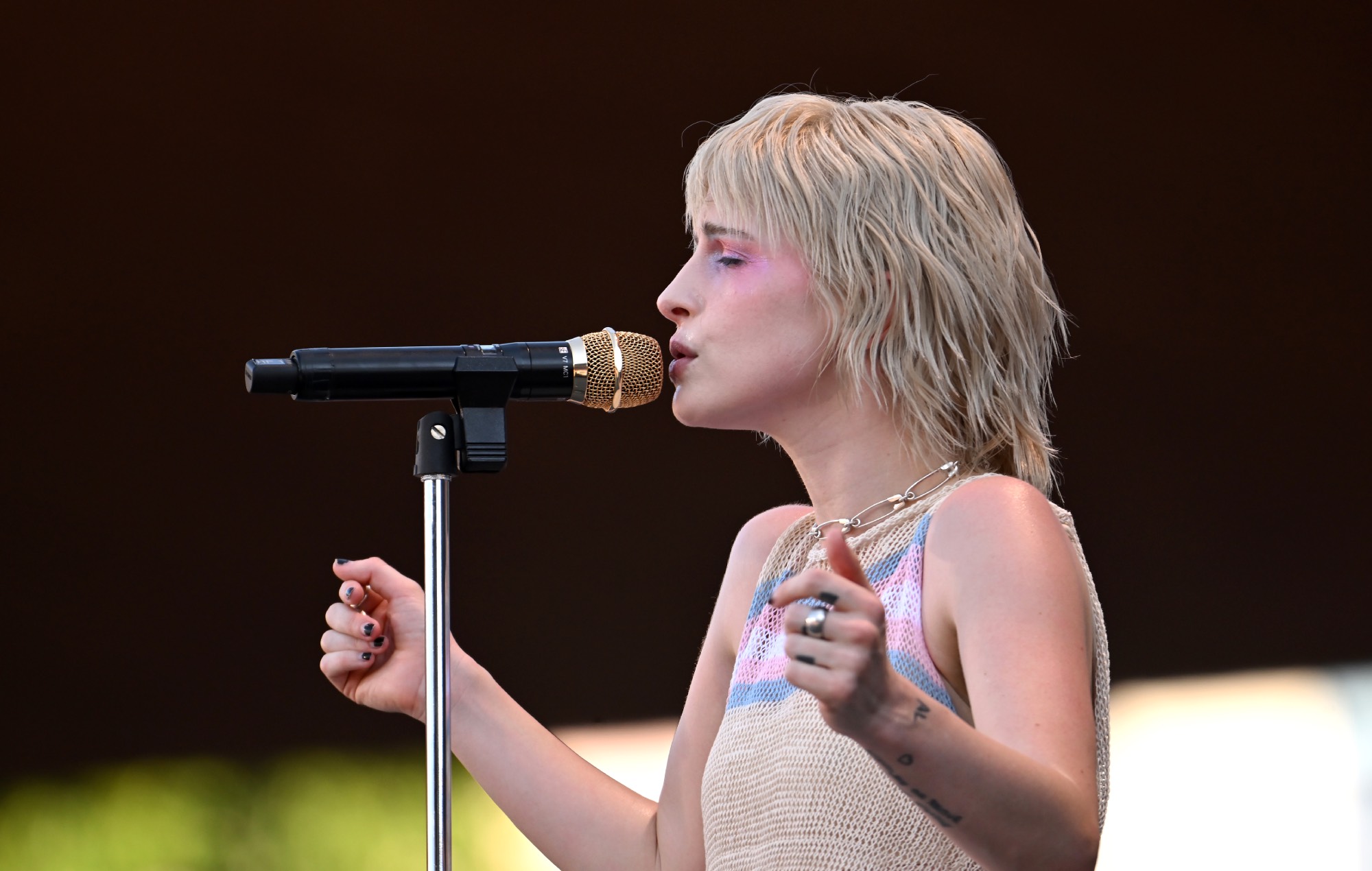 Hayley Williams shares uplifting new single, ‘Good Ol’ Days’ and covers her grandfather’s song on new release