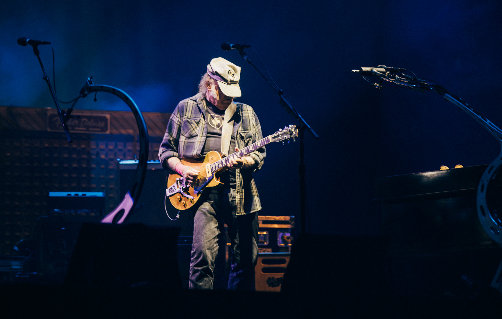 Neil Young pulling discography from Amazon Music