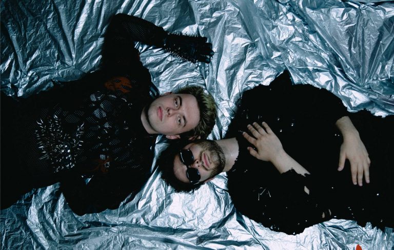 CHALK share angsty single ‘Can’t Feel It’ and announce biggest UK and Ireland tour to date