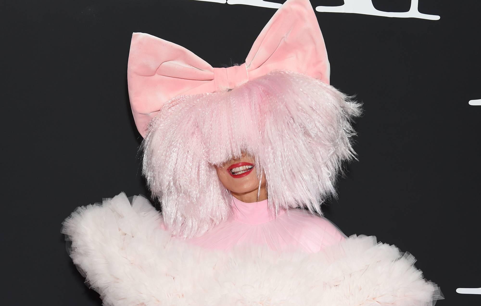 Sia’s ex-husband demands $250,000 per month in spousal support
