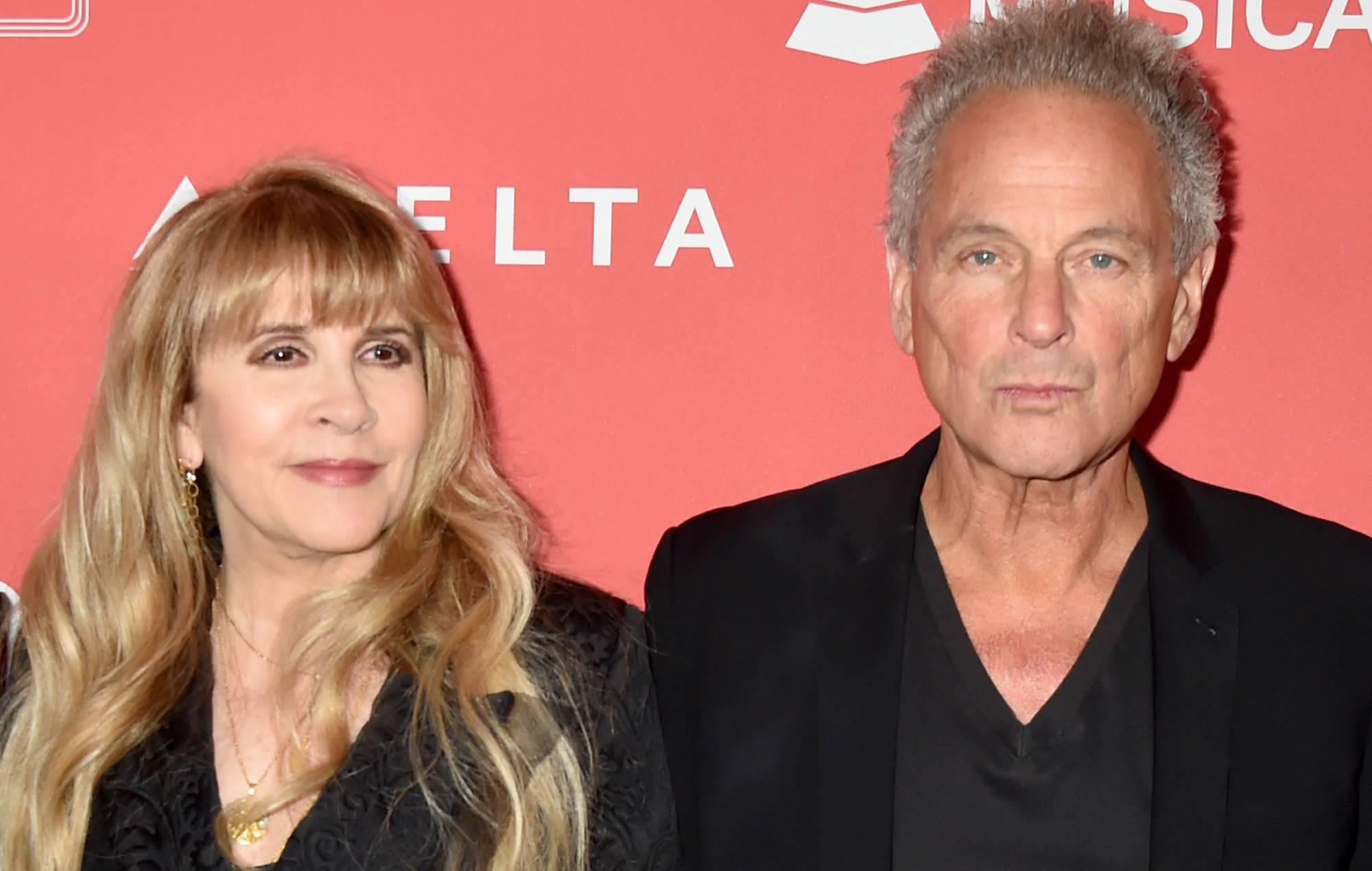 Stevie Nicks clarifies often misheard lyric in ‘Frozen Love’: “That’s not good, I’m sorry Lindsey”