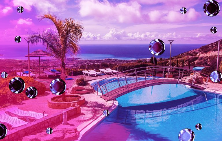 Demand for Jess Glynne tickets soars 272 per cent thanks to Jet2holidays meme