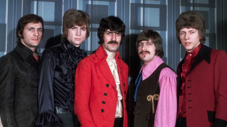 “The ‘lost chord’ they were searching for may have been a power chord”: The Moody Blues attain peak psychedelic whimsy on In Search Of The Lost Chord