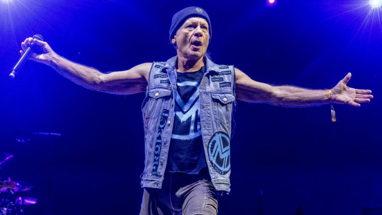 “For the whole of this tour, we haven’t played this song”: Bruce Dickinson’s solo band performed another classic Iron Maiden track at the end of their North American tour last week