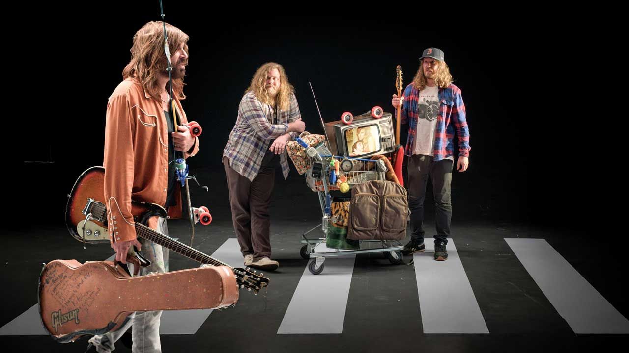 “Love Chant is a wonderful and surprisingly vital return to the fray”: The Lemonheads’ first album of original songs in 20 years is up there with their best