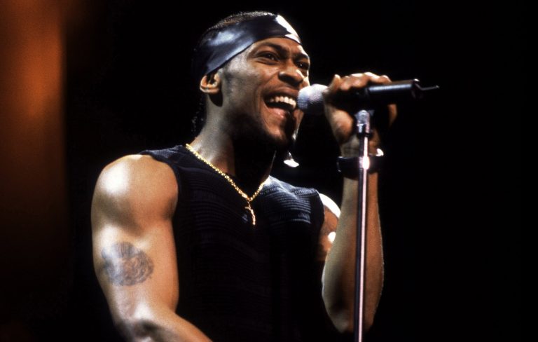 Beyoncé, Lauryn Hill, Nile Rodgers and more remember “the pioneer of neo-soul” D’Angelo