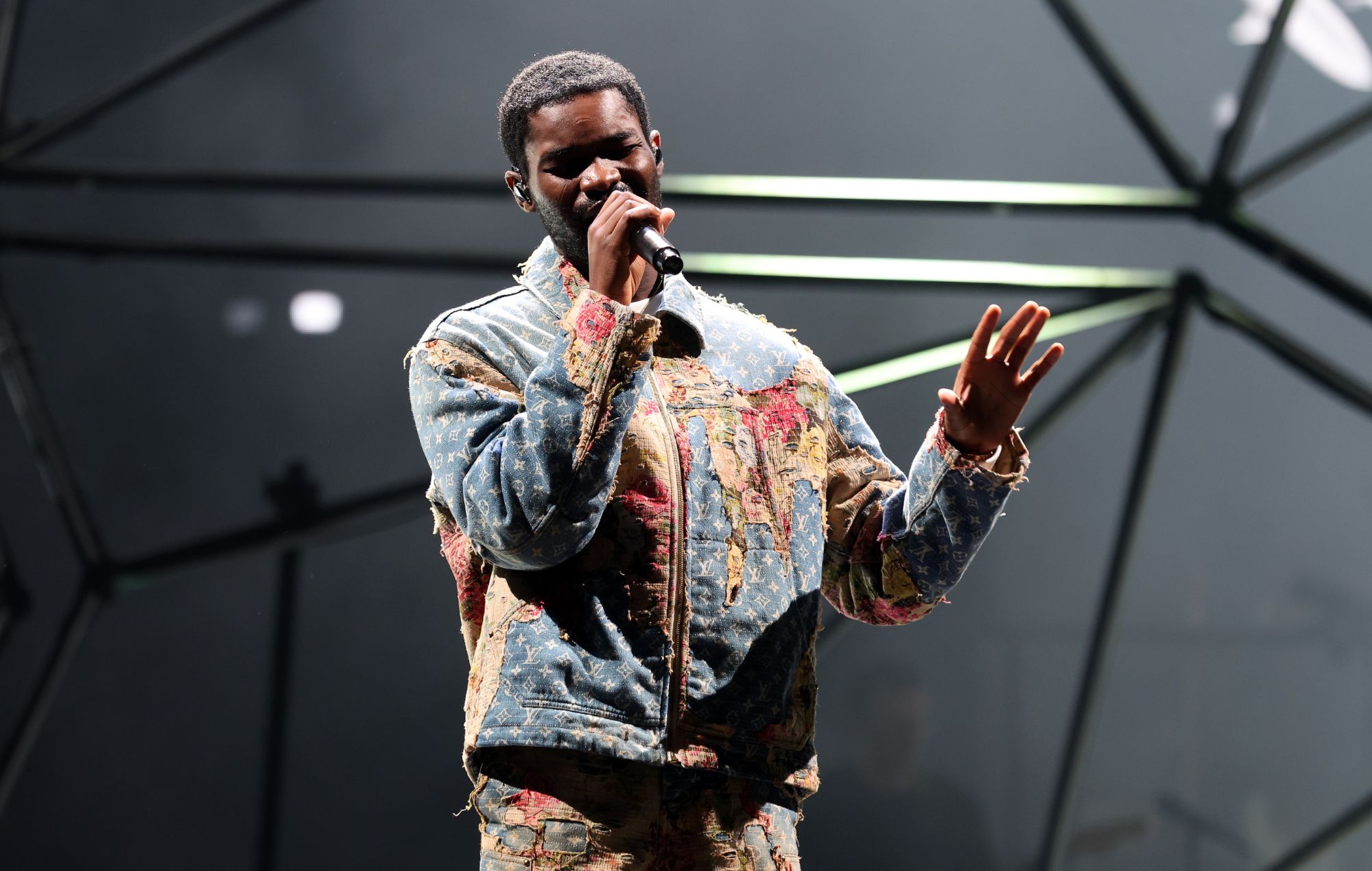 Dave adds extra London and Manchester dates to 2026 UK ‘The Boy Who Played The Harp’ arena tour