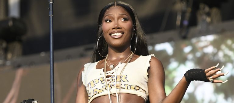 Doechii’s Slide Mishaps Have Become A Highlight Of Her ‘Live From The Swamp’ Tour