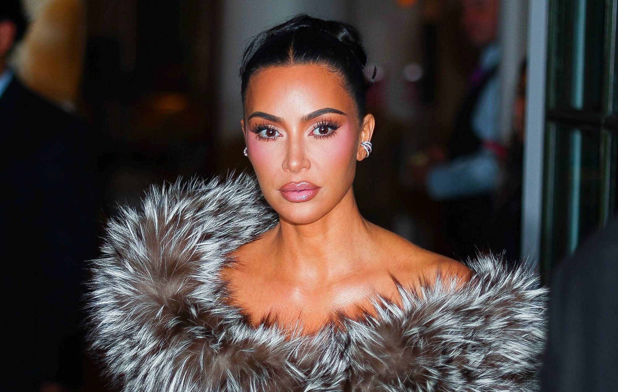 Kim Kardashian thinks moon landing “was fake”