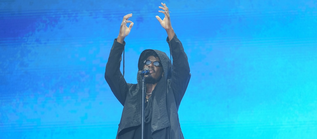 Labrinth Follows His ‘Prelude’ EP With The Kaleidoscopic ‘Orchestra’ Video