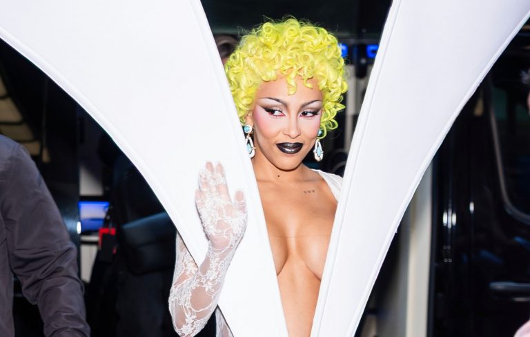 Watch Doja Cat make ‘SNL’ debut with performances of ‘Gorgeous’ and ‘Aaahh Men!’