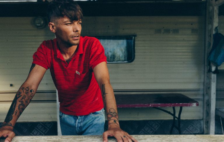 Louis Tomlinson shares funk-inspired single ‘Lemonade’ to announce new album ‘How Did I Get Here?’ and 2026 UK and Ireland tour