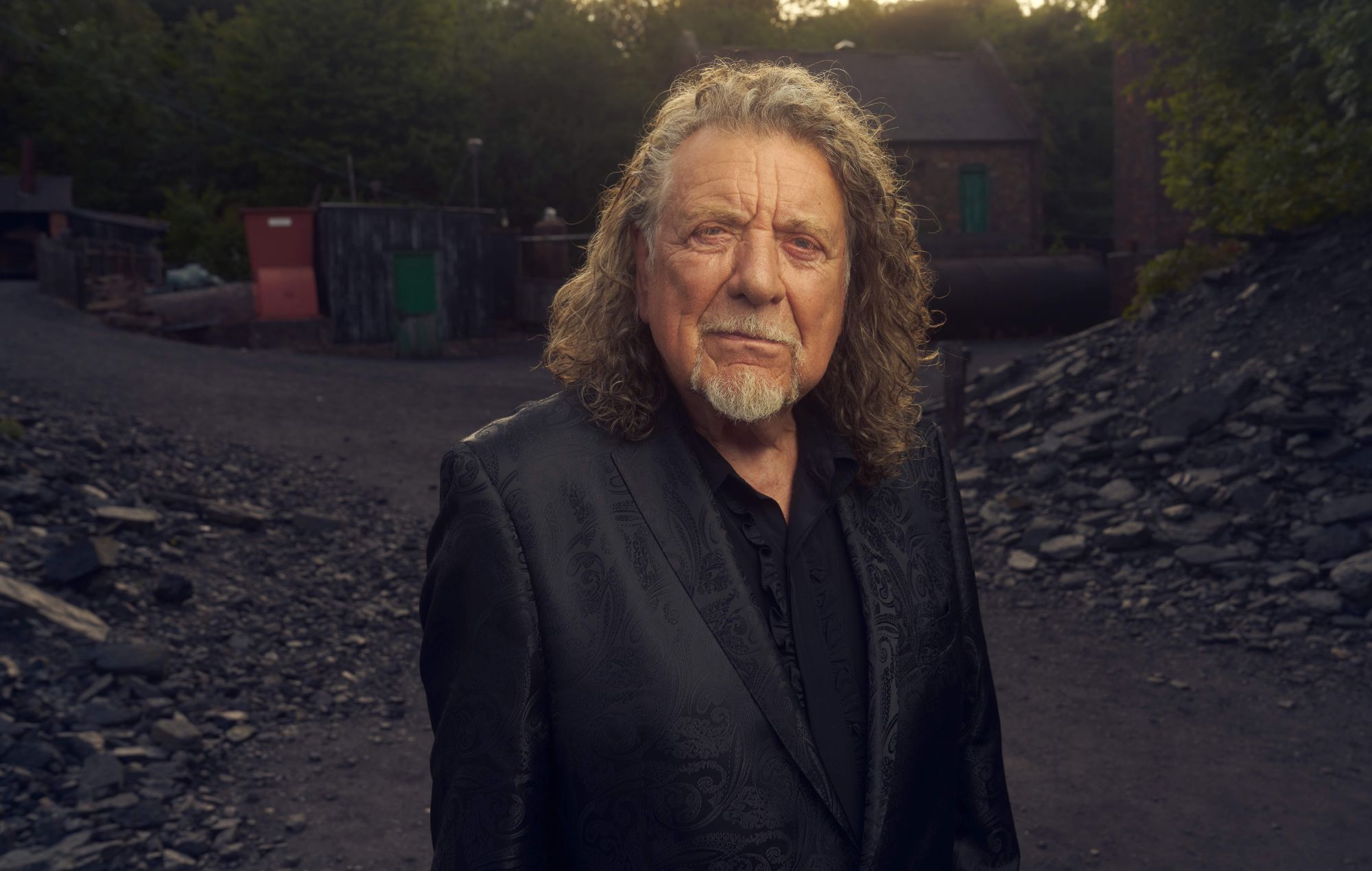 PETA urge Led Zeppelin frontman to change his name to ‘Robert Plant Wool’