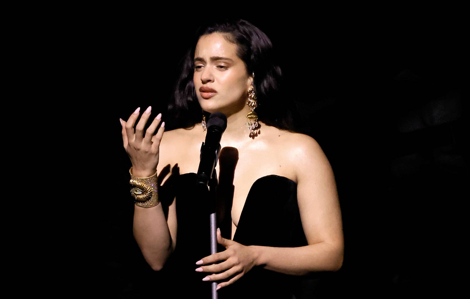 Rosalía announces new album ‘LUX’