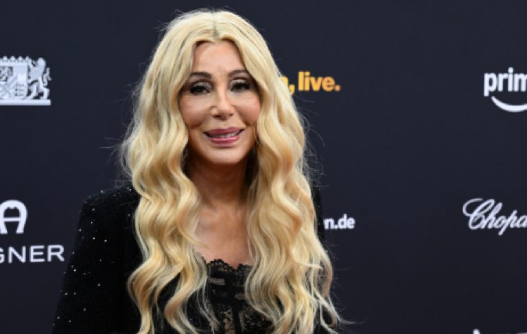 Cher, Ariana Grande and Lily Allen announced for final ‘SNL’ episodes of 2025