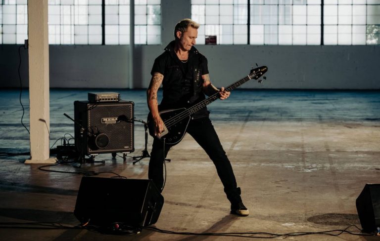 Green Day’s Mike Dirnt teams up with Epiphone to launch signature Grabber G-3 bass guitar