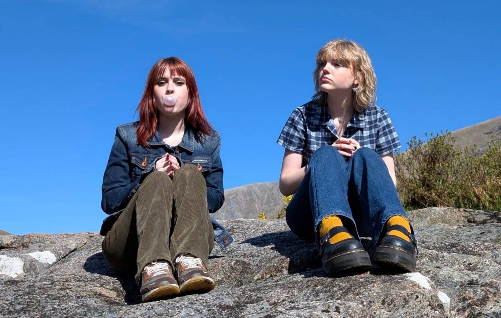 The Charlatans announce The Cords as support act for 2026 UK tour