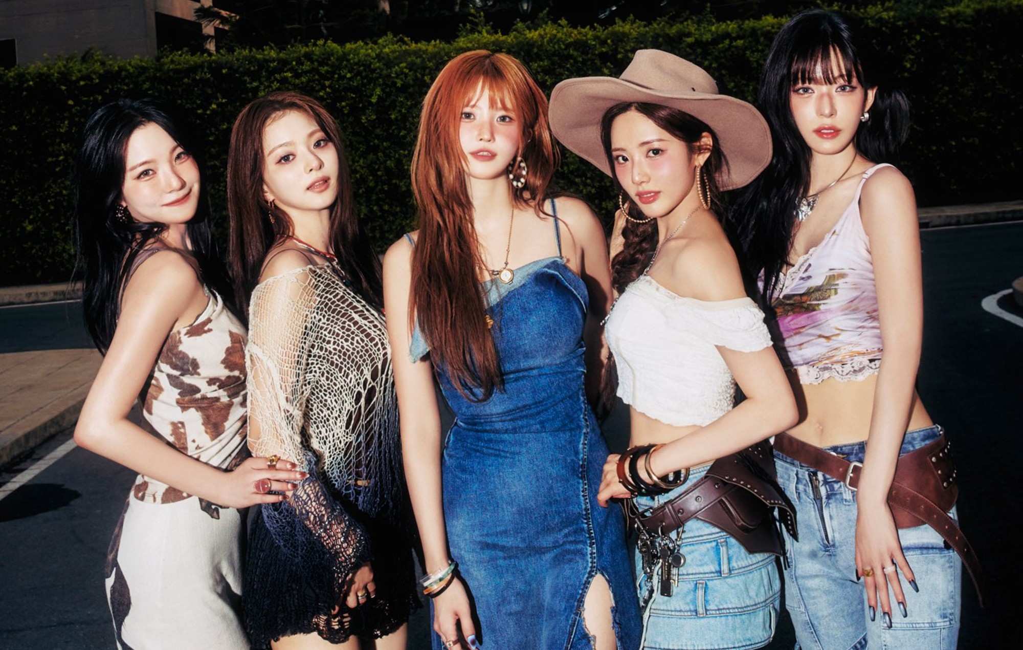 fromis_9 confirmed to release new Christmas carols EP this December