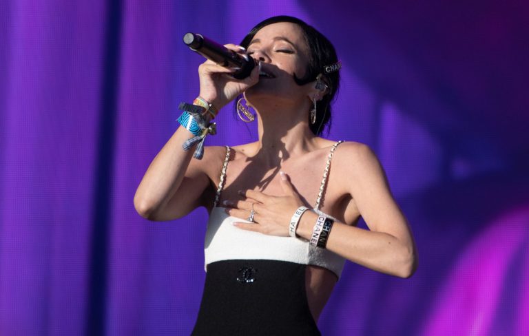 Lily Allen headline set sees Mighty Hoopla 2026 sell 35,000 tickets in half an hour