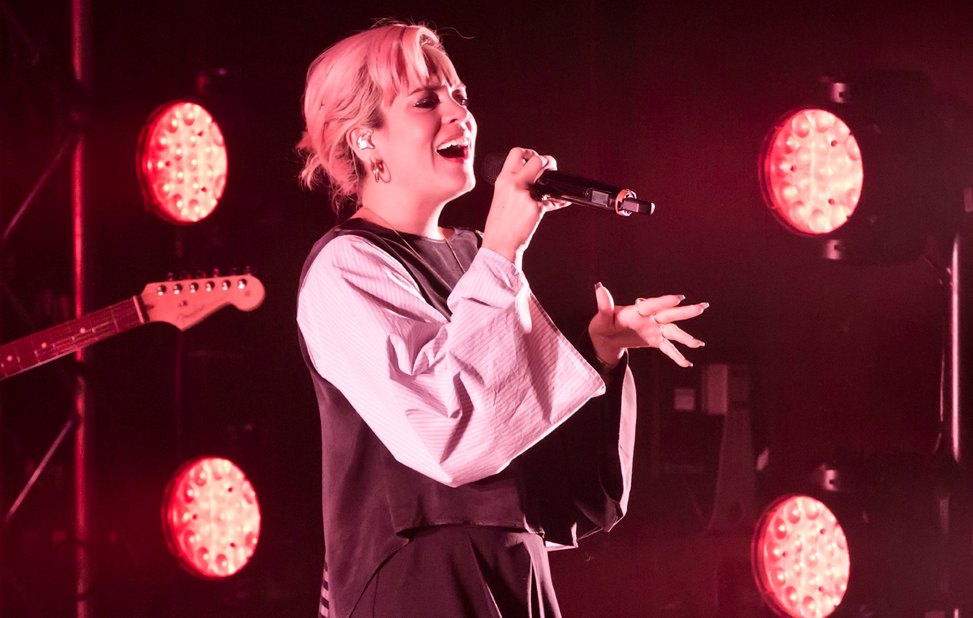 Lily Allen adds summer UK arena shows to 2026 tour plans due to phenomenal demand