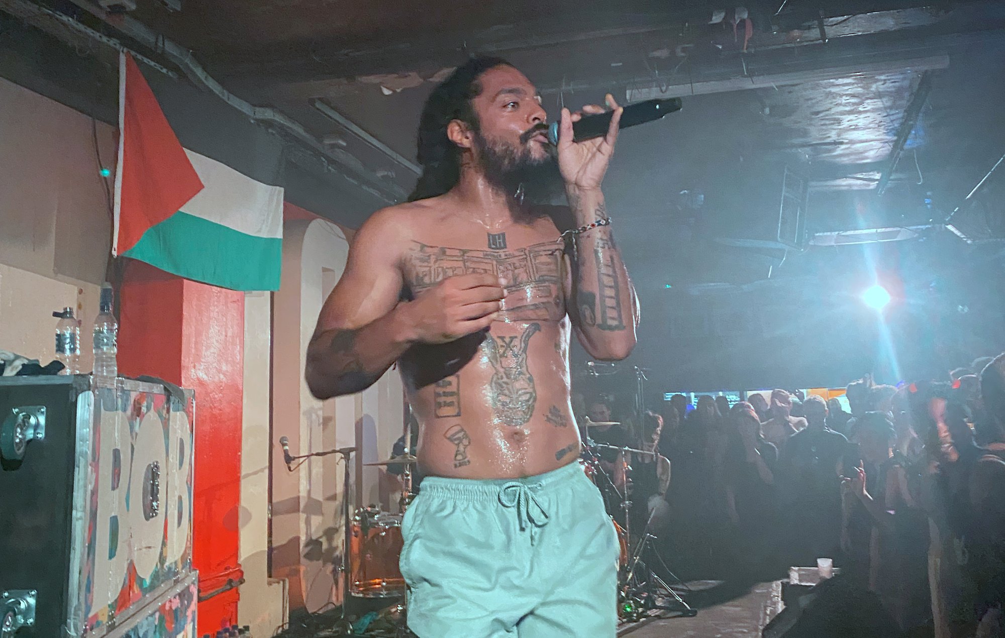 Bob Vylan receive apology and substantial damages from Manchester Evening News over “Nazi salute” claims