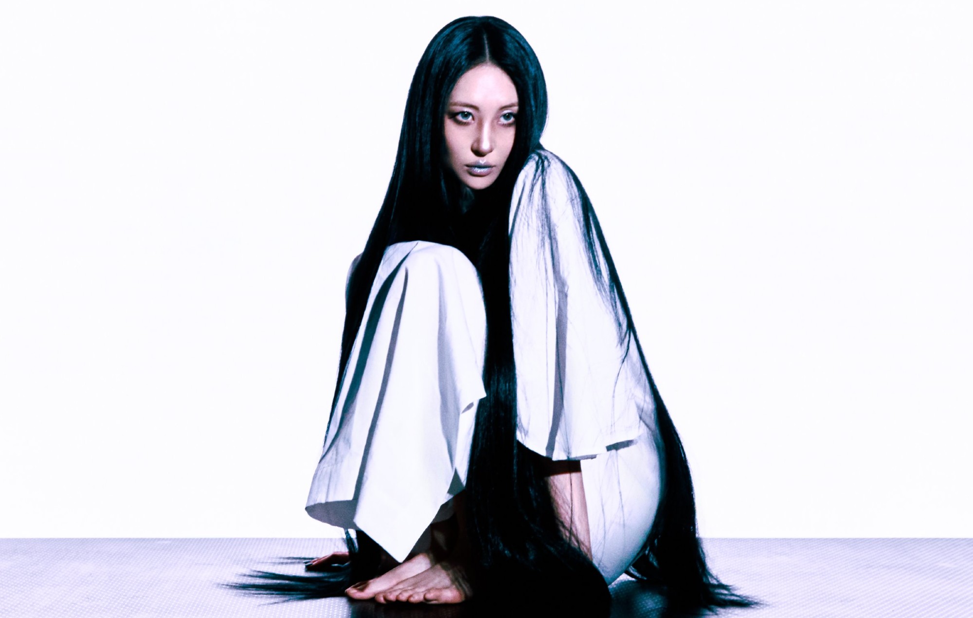 Watch Sunmi spoof iconic horror films in new ‘Cynical’ music video