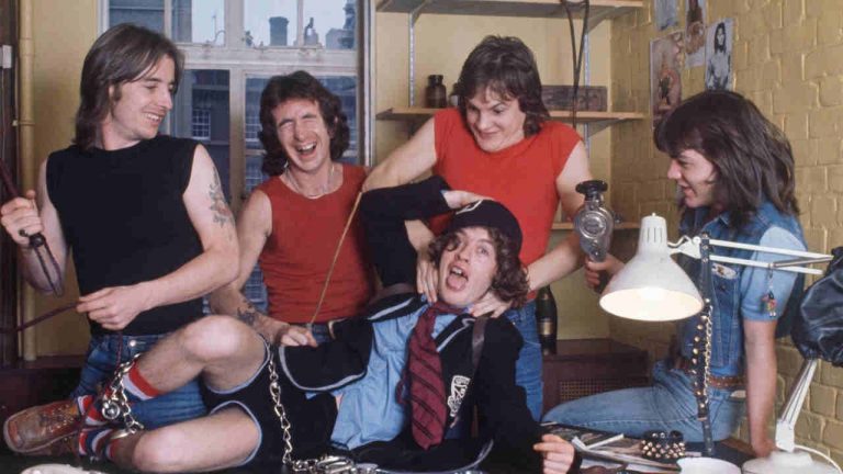 “Bon downed about two bottles of bourbon and says, ‘Right, I’m ready’. And he was, too”: Why the best thing AC/DC released in the mid ’80s wasn’t an album – it was an EP of 10-year old songs