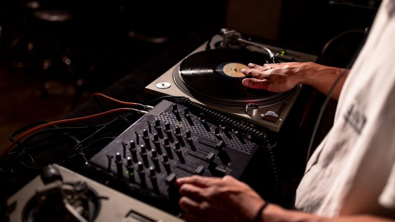 Looking for a new record player? Save on the Sony PS-LX310BT with Amazon this Cyber Weekend