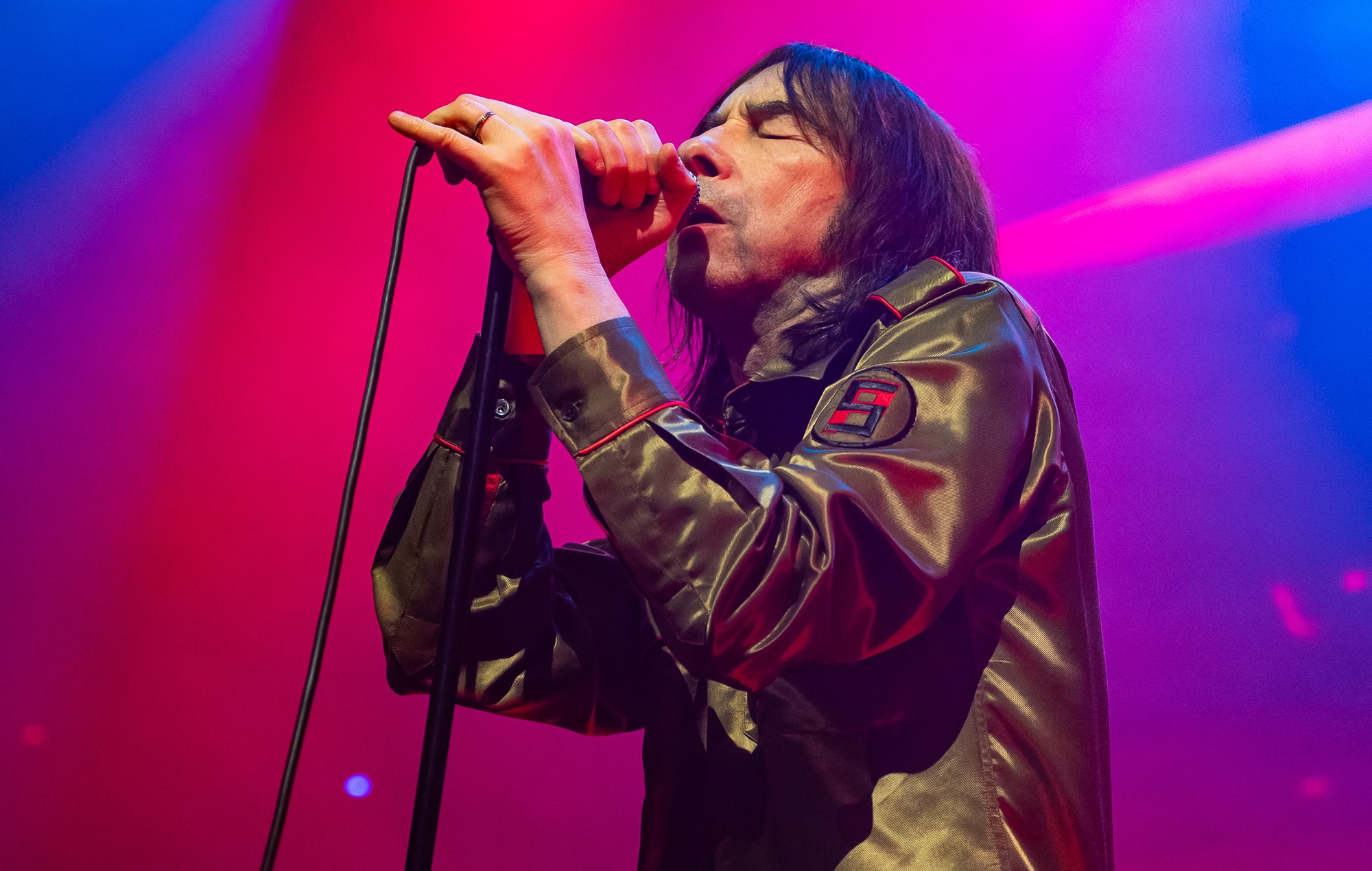Watch Primal Scream celebrate 25 years of the classic ‘XTRMNTR’ at London’s Roundhouse