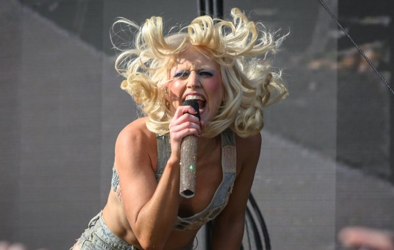 Amyl and the Sniffers’ Amy Louise Taylor sues US photographer over “exploitation of her image”