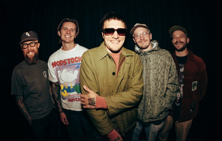 Neck Deep launch retro ‘December’ video game