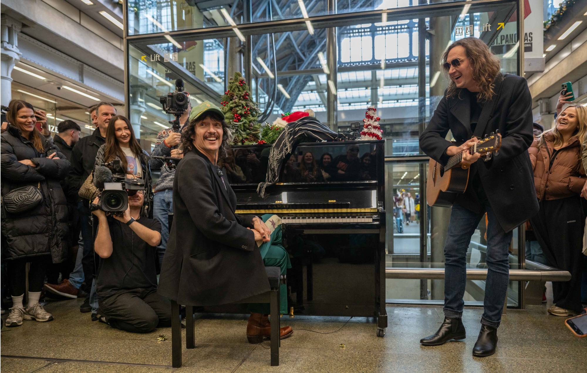 The Darkness on being part of Christmas and “one of the last proper rock ’n’ roll bands”