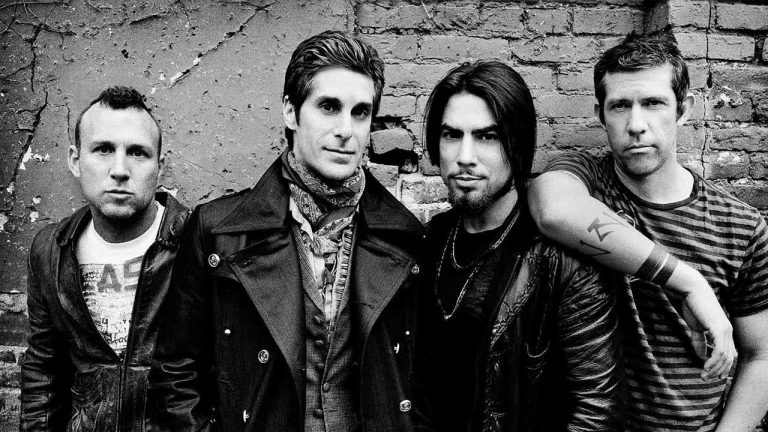 “We are here to announce that we have come together one last time to resolve our differences”: Jane’s Addiction are talking again after last year’s acrimonious break-up
