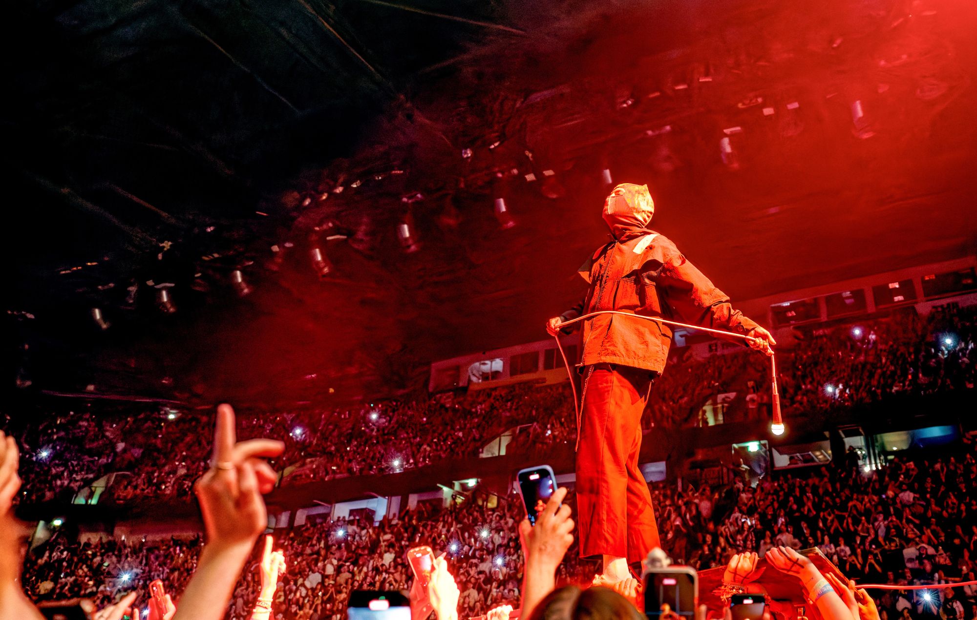 “Hundreds of grassroots venues will close and arena gig ticket prices will increase” warn UK live music sector in open letter to government over business rates