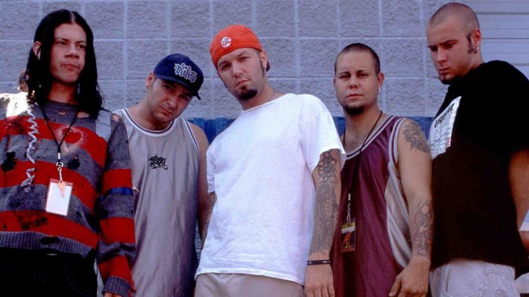 “I didn’t expect him to get busted in that bathroom. But his misfortune actually helped us. We couldn’t have asked for more of a buzz!”: How an unexpected arrest accidentally gave Limp Bizkit their big break