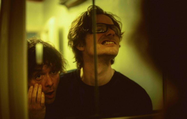 Dead Dads Club – the new band of Palma Violets’ Chilli Jesson – share new single ‘Volatile Child’, produced by Fontaines D.C.