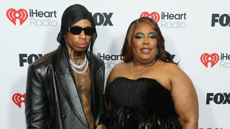 NLE Choppa’s Mother Provides Housing And Christmas Gifts For Memphis Family Displaced By Fire