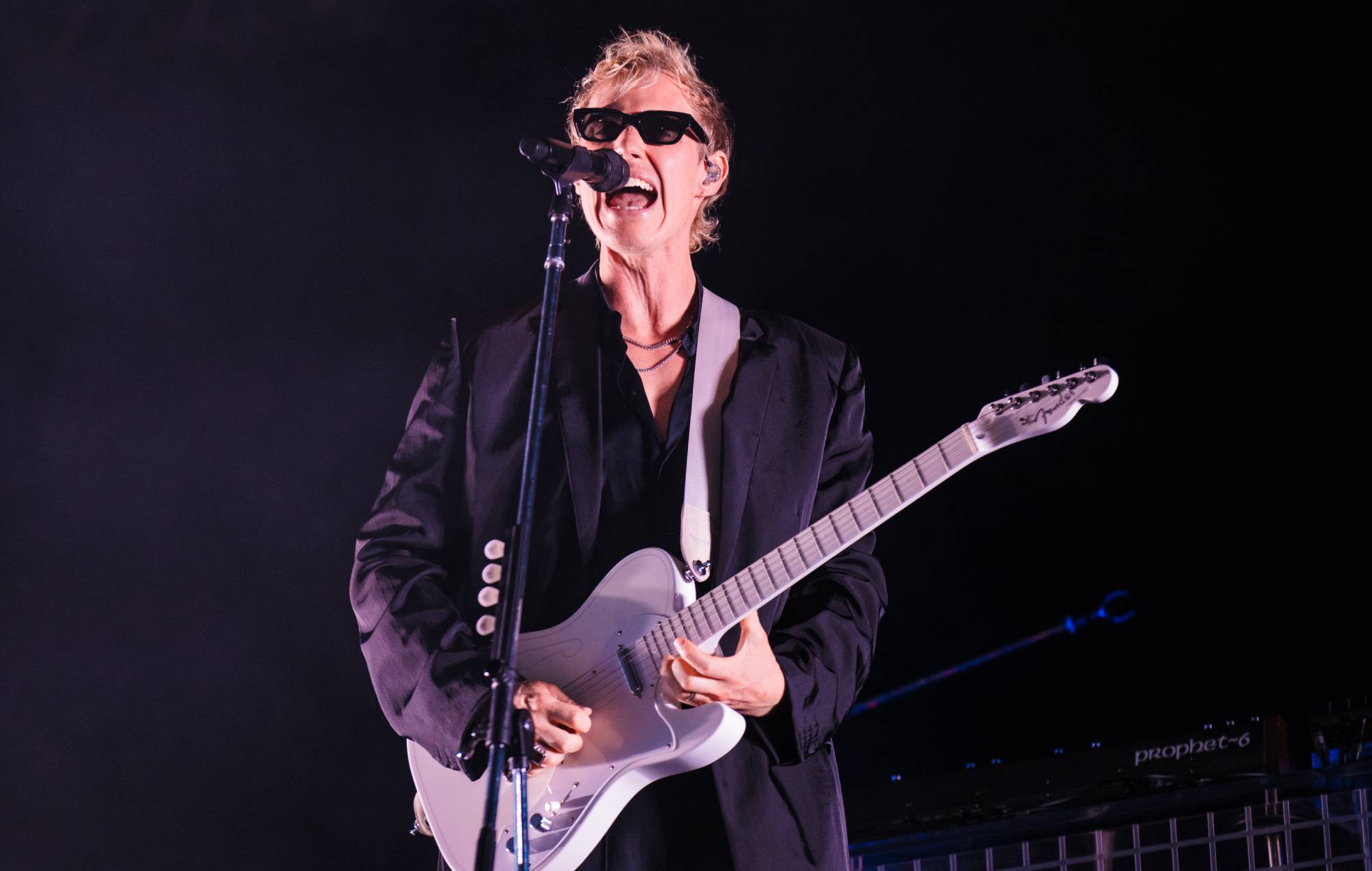 Rüfüs Du Sol score highest-selling electronic tour of all time