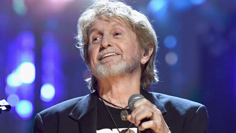 “We came on after the bingo but before the stripper. It freaked me out when this woman walked past us naked… it was enough to put you off sex for ever”: Jon Anderson before, during and after Yes