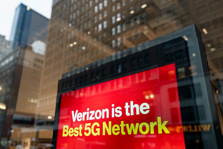 Verizon Offers Customers $20 Account Credit Following Massive Wireless Service Outage