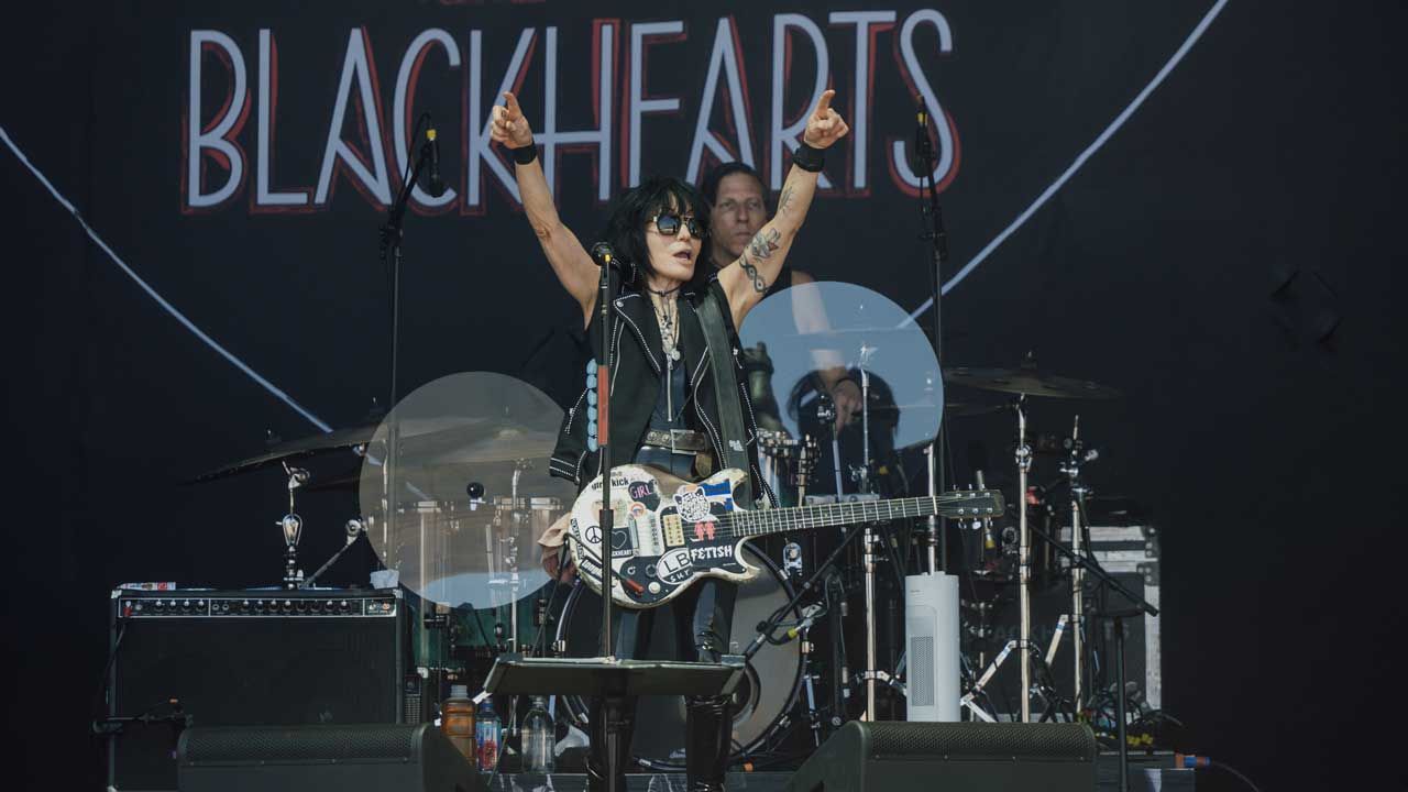 “We don’t accept the brutality, the lies, the loss of our simplest pleasures”: Joan Jett joins growing list of musicians to voice solidarity with anti-ICE protesters