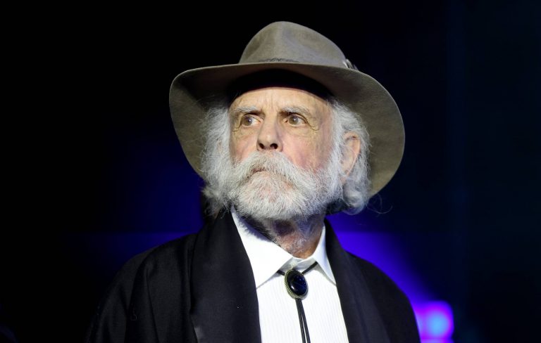 Paul McCartney pays tribute to Bob Weir: “A great musician who inspired many people”