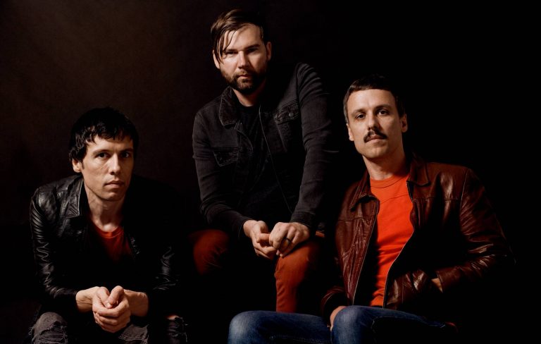 The Cribs share “stylish” new single ‘Never The Same’ – originally written for Louis Tomlinson