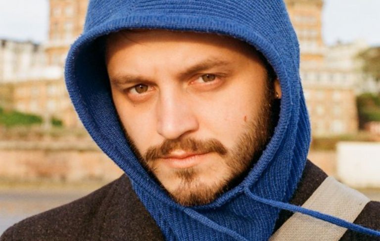 Divorce’s Felix Mackenzie-Barrow launches solo project Book Of Churches with soulful single ‘Song By A Stranger’ and UK tour