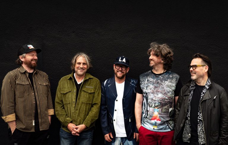 Embrace announce “honest, open and raw” new album ‘Avalanche’ and 30th anniversary UK tour