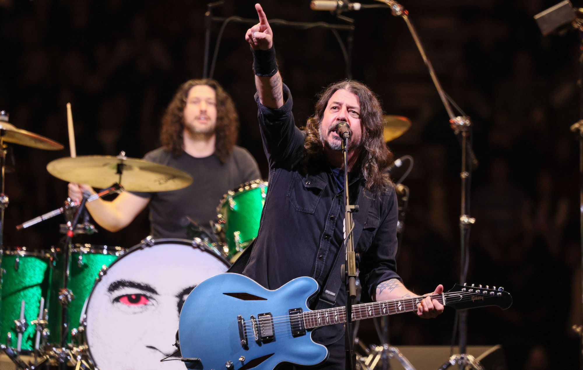 Foo Fighters celebrate Dave Grohl’s birthday with famous friends and 16,000 fans at benefit show