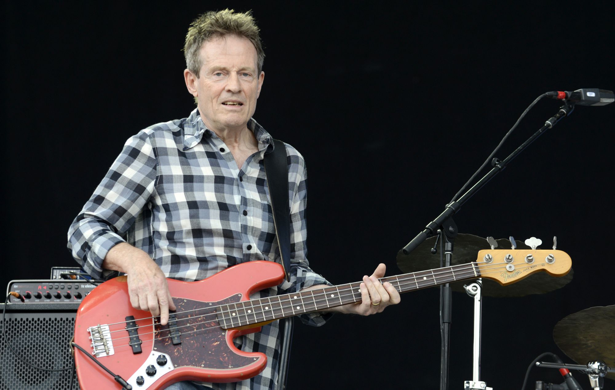 Led Zeppelin’s John Paul Jones auctioning studio equipment –including amp blown after being left at Dave Grohl’s house