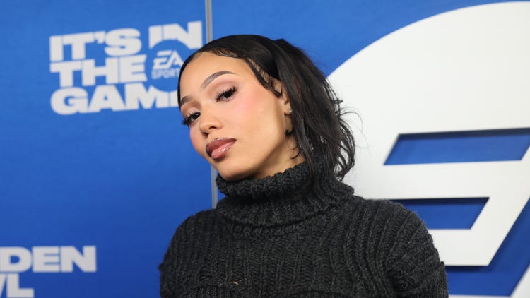 Did Coi Leray Undergo Breast Augmentation? Social Media Reacts To Her New Year’s “Surprise”